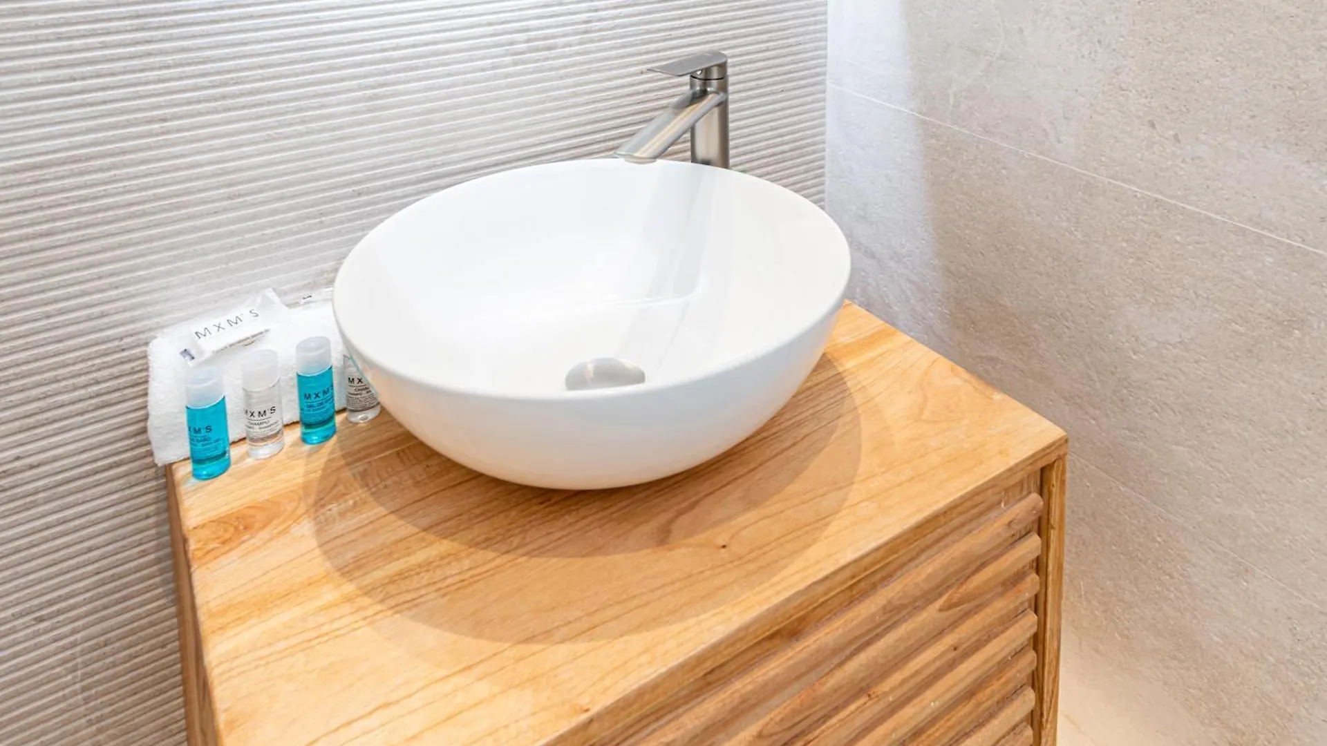 Wintowinrentals Goleta Suites 0B Málaga Daire